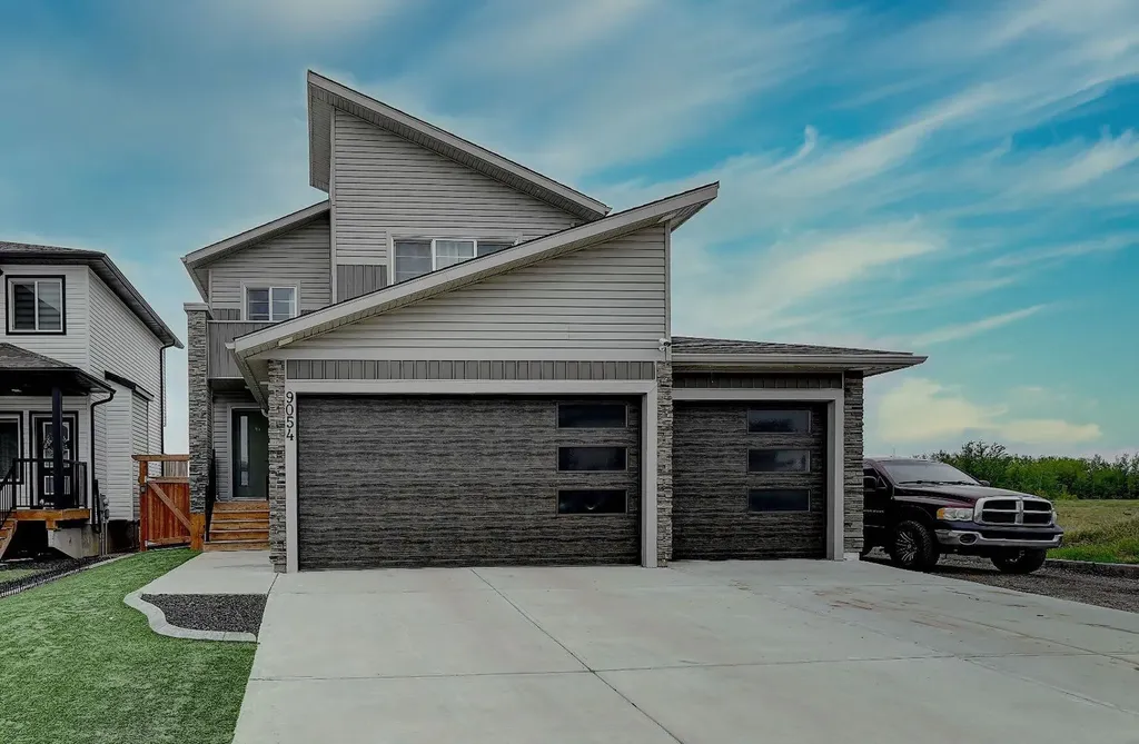 9054 81 Avenue Grande Prairie AB T8X0P2