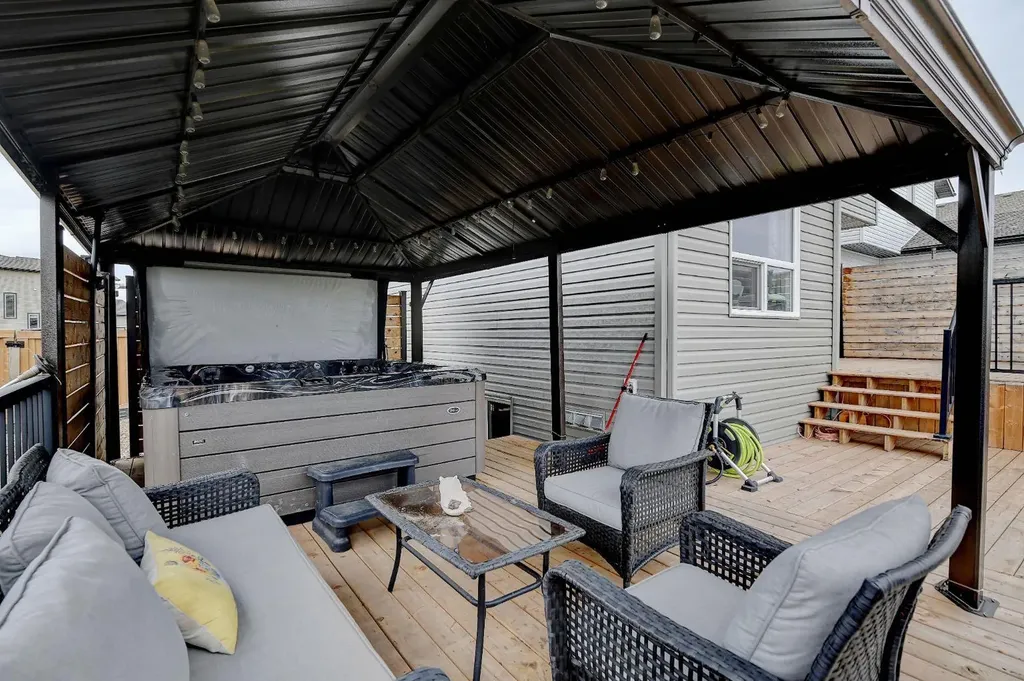 9054 81 Avenue Grande Prairie AB T8X0P2