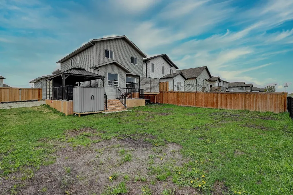 9054 81 Avenue Grande Prairie AB T8X0P2