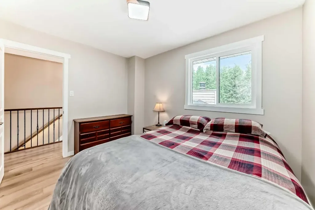 36 Gregson Crescent Red Deer AB T4P 2K4