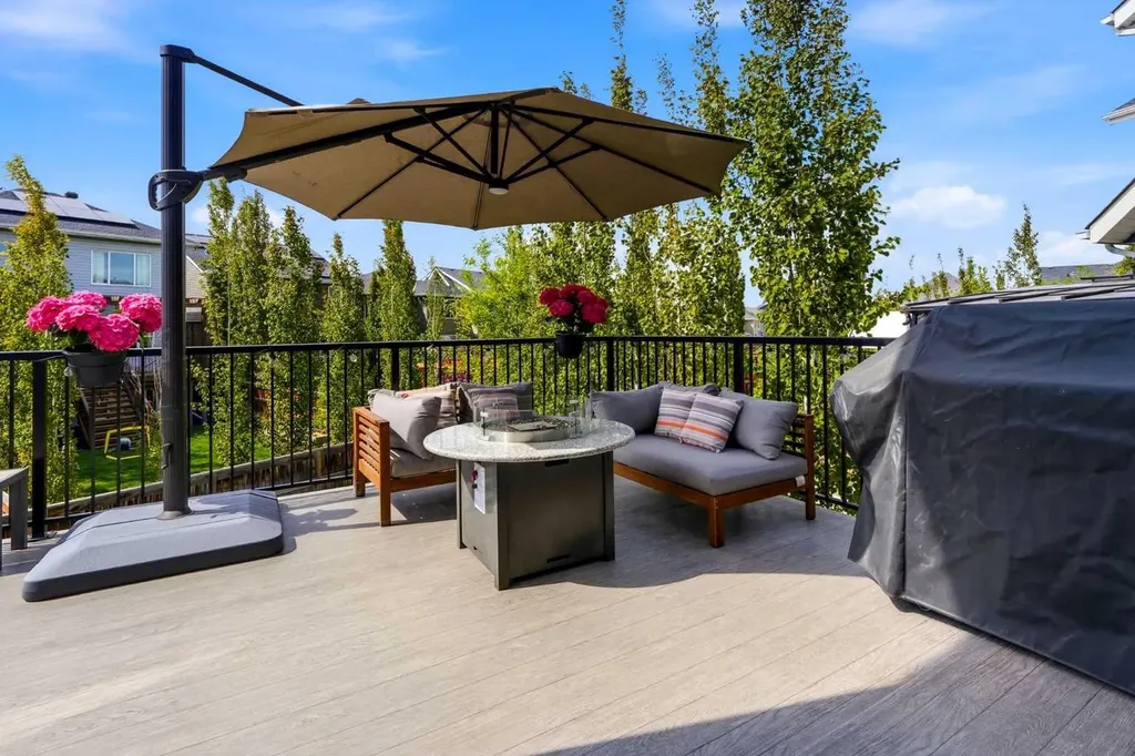 236 Auburn Springs Close SE Calgary AB T3M 1L7