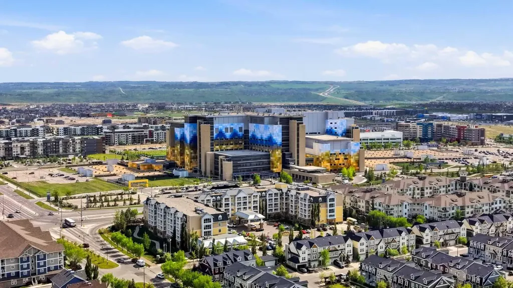 236 Auburn Springs Close SE Calgary AB T3M 1L7