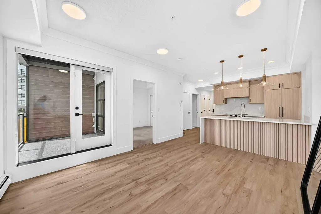 370 Dieppe Drive SW Drive Calgary AB T3E0E6