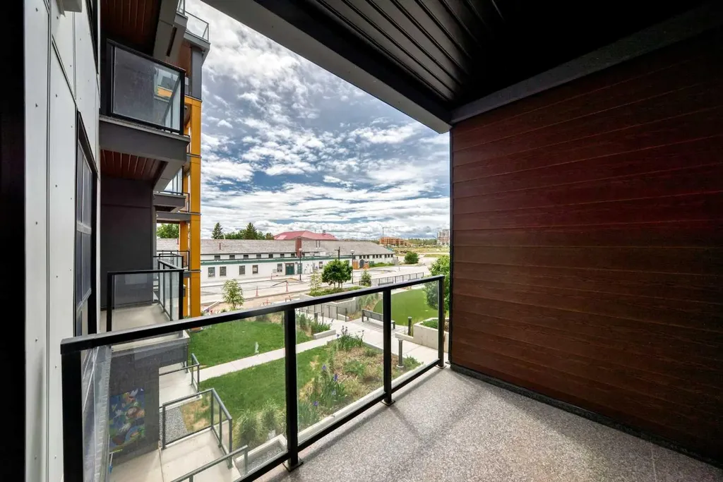 370 Dieppe Drive SW Drive Calgary AB T3E0E6