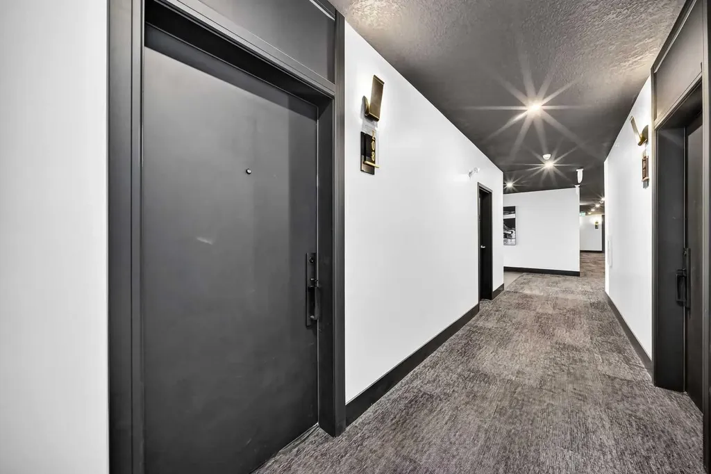 370 Dieppe Drive SW Drive Calgary AB T3E0E6