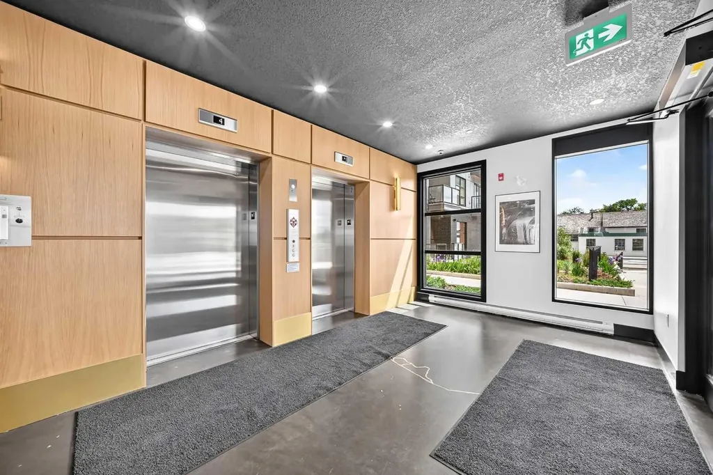 370 Dieppe Drive SW Drive Calgary AB T3E0E6