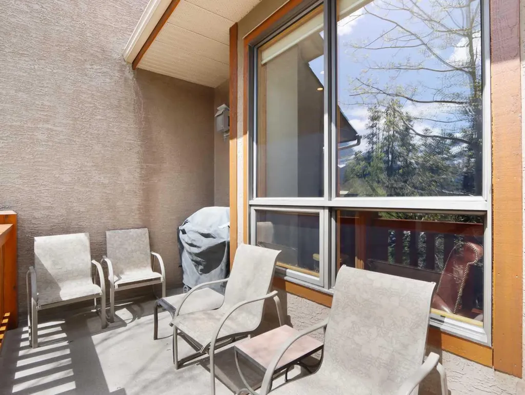 300 Eagle Terrace Road Canmore AB T1W3E5