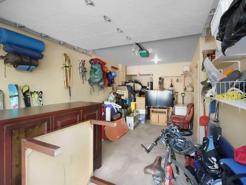 300 Eagle Terrace Road Canmore AB T1W3E5