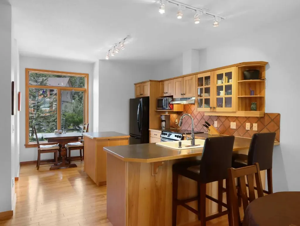 300 Eagle Terrace Road Canmore AB T1W3E5