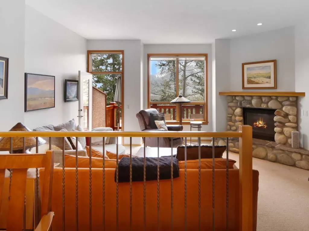 300 Eagle Terrace Road Canmore AB T1W3E5