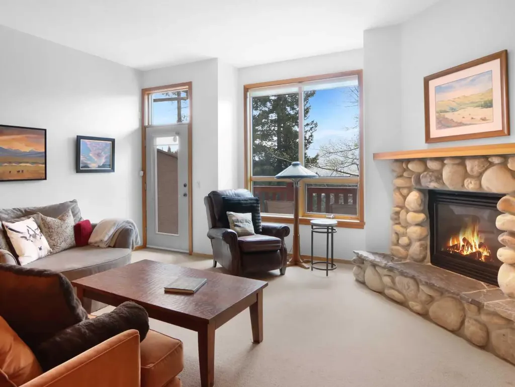 300 Eagle Terrace Road Canmore AB T1W3E5