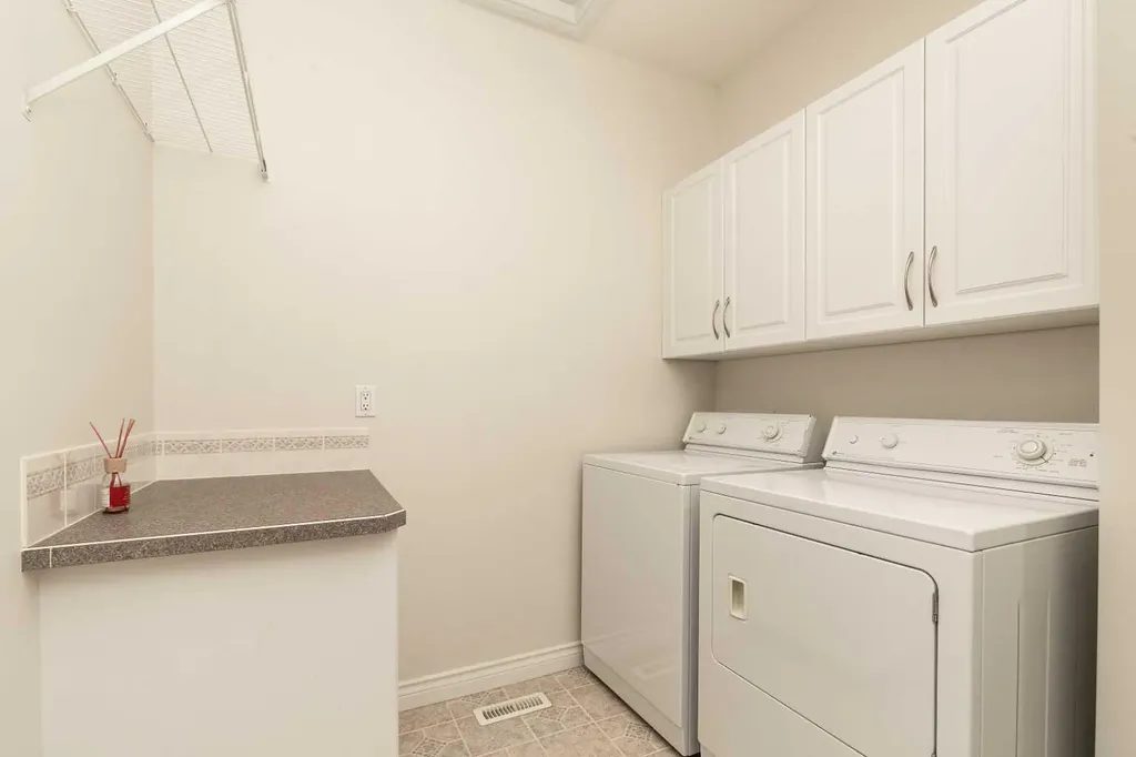 73 Fairmont Park Landing S Lethbridge AB T1K 7L1
