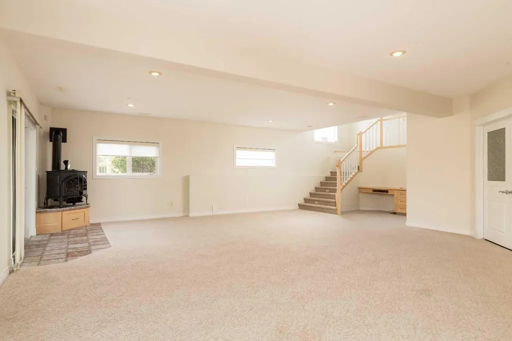 73 Fairmont Park Landing S Lethbridge AB T1K 7L1