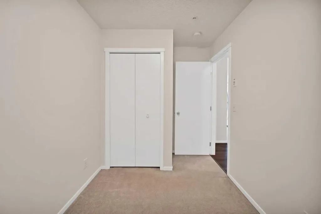 4641 128 Avenue NE Calgary AB T3N 1T2