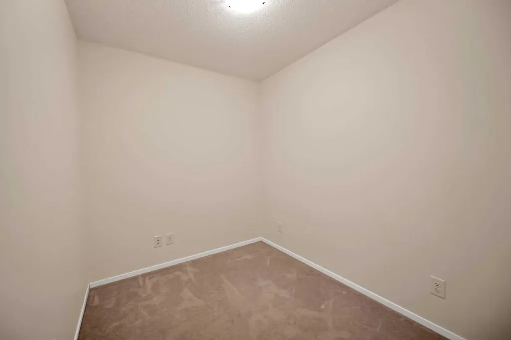 4641 128 Avenue NE Calgary AB T3N 1T2