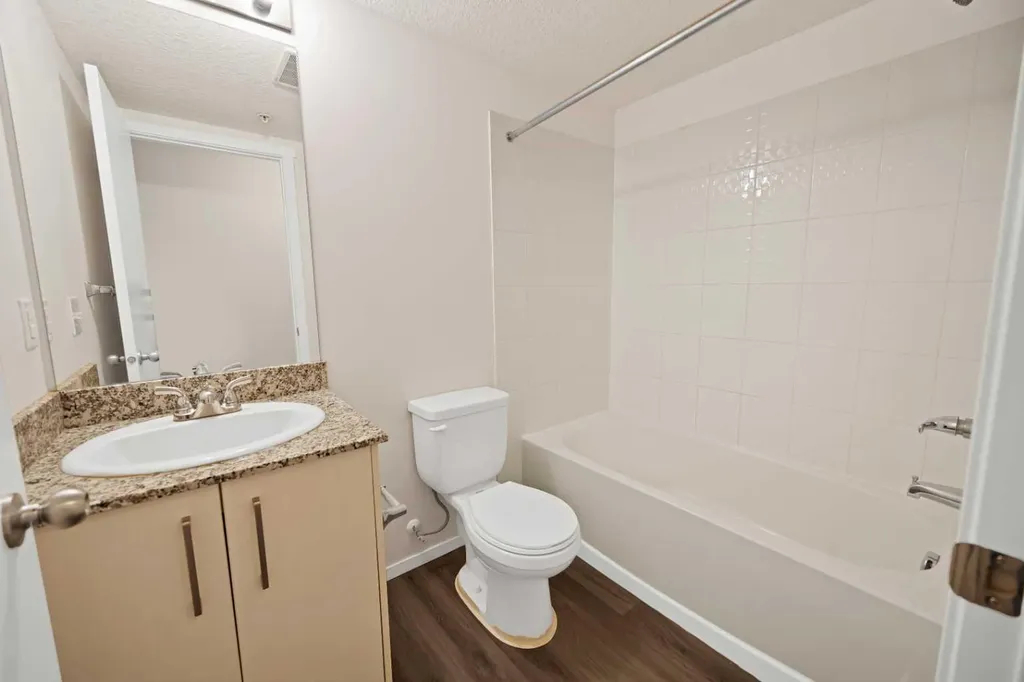 4641 128 Avenue NE Calgary AB T3N 1T2