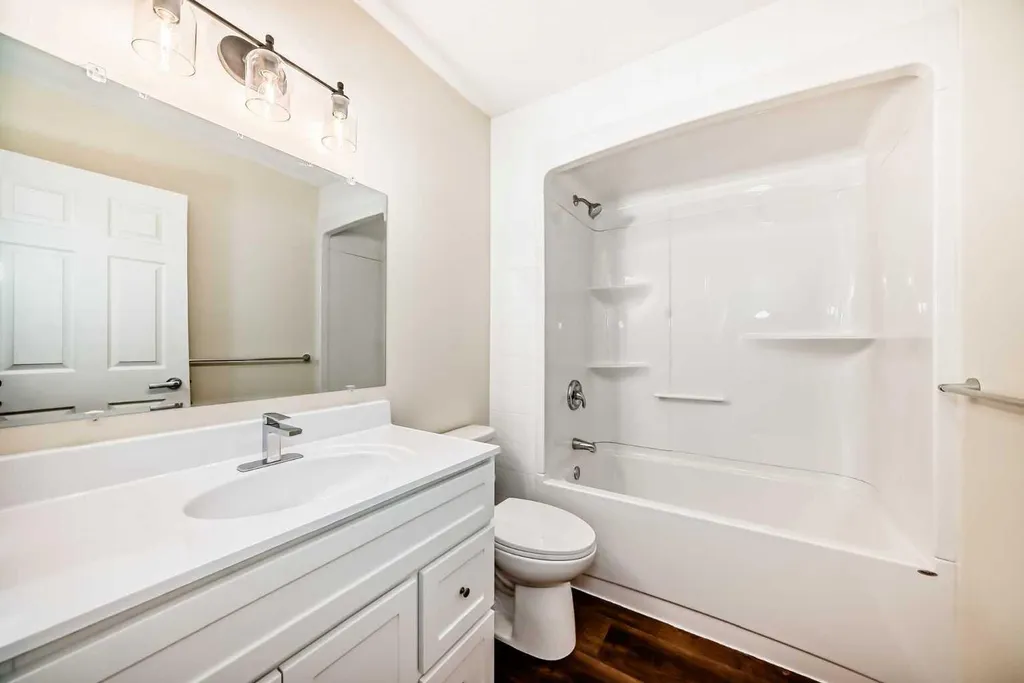 367 47 Avenue W Claresholm AB T0L 0T0