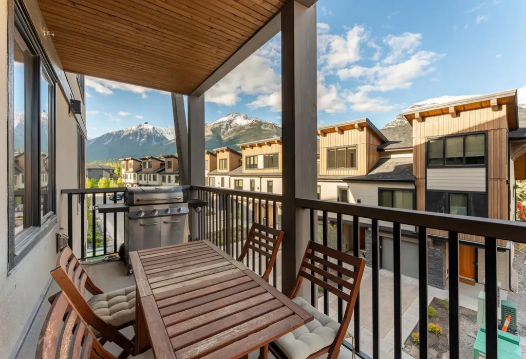 1408 Spring Creek Gate Canmore AB T1W 0N5
