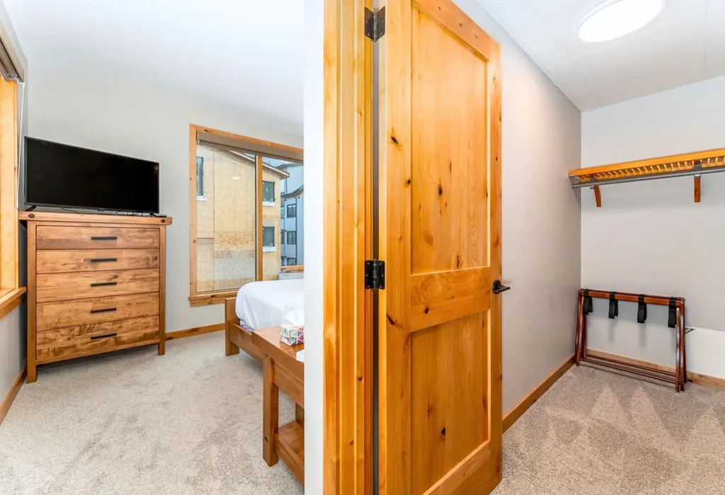 1408 Spring Creek Gate Canmore AB T1W 0N5