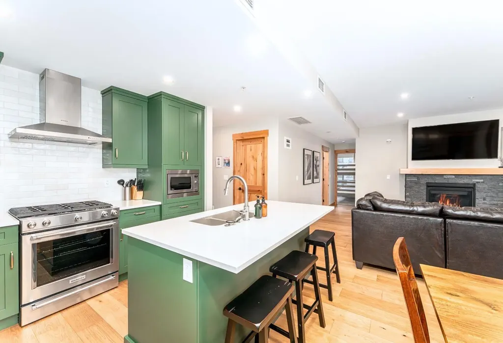 1408 Spring Creek Gate Canmore AB T1W 0N5
