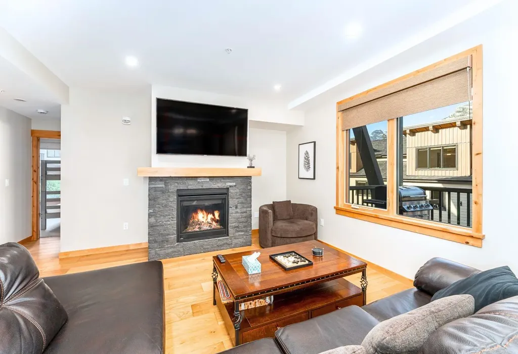 1408 Spring Creek Gate Canmore AB T1W 0N5