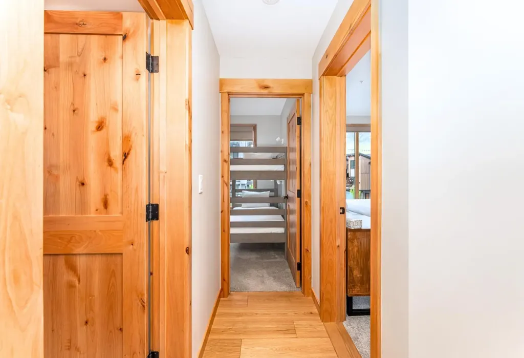 1408 Spring Creek Gate Canmore AB T1W 0N5
