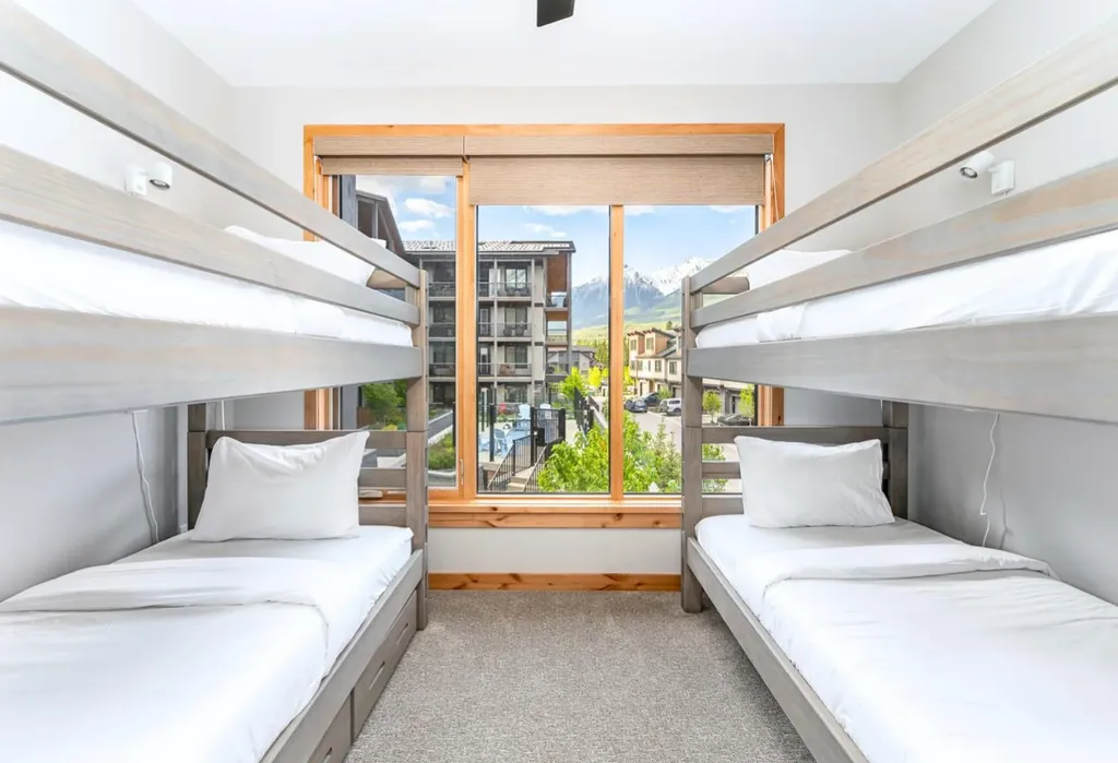 1408 Spring Creek Gate Canmore AB T1W 0N5