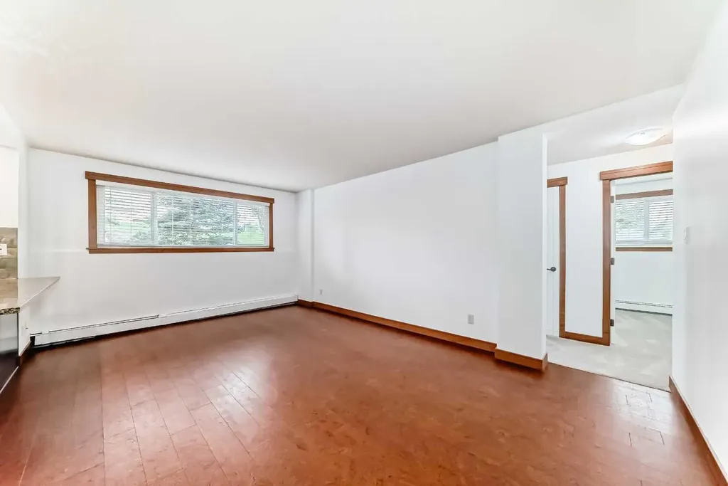 315 50 Avenue SW Calgary AB T2S 1H3