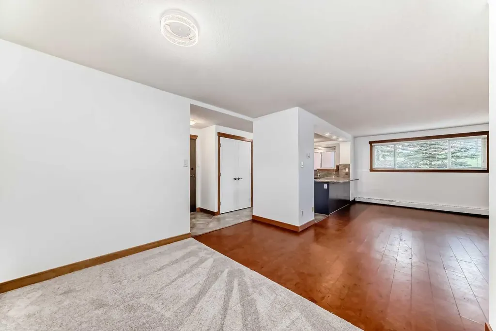 315 50 Avenue SW Calgary AB T2S 1H3