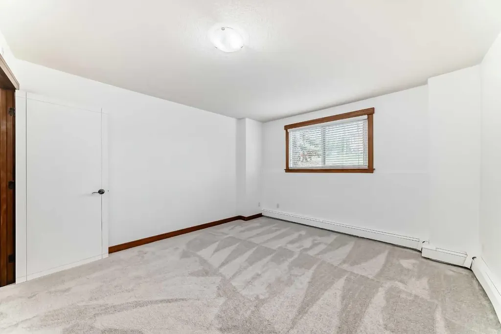 315 50 Avenue SW Calgary AB T2S 1H3