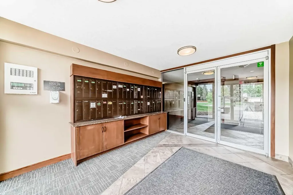 315 50 Avenue SW Calgary AB T2S 1H3