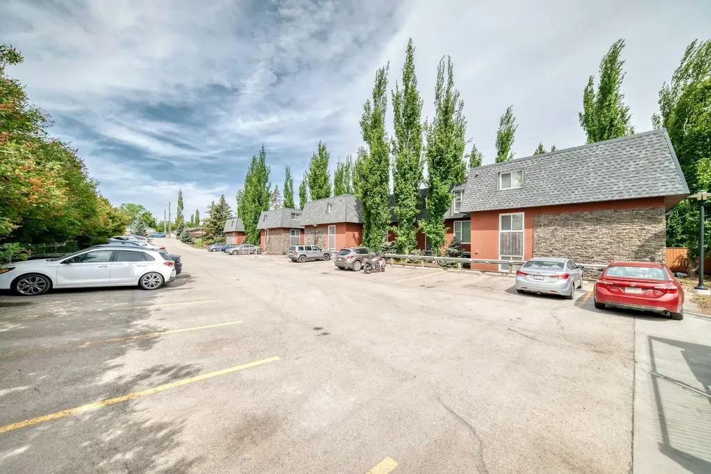 315 50 Avenue SW Calgary AB T2S 1H3