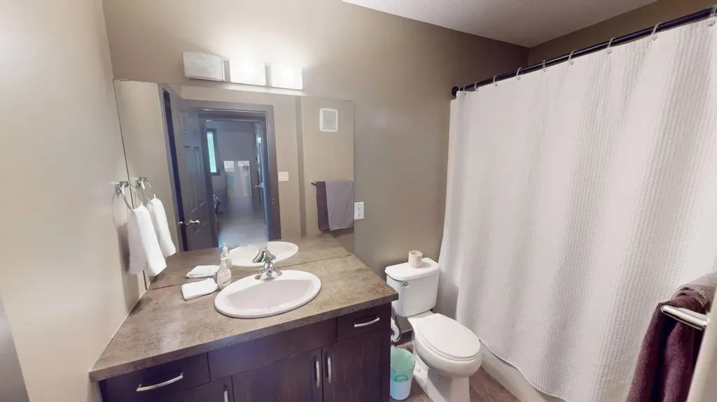 7022 90 Street Grande Prairie AB T8X0C1