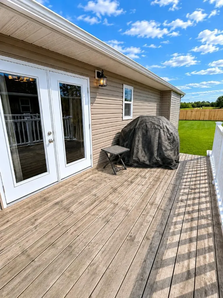 7022 90 Street Grande Prairie AB T8X0C1