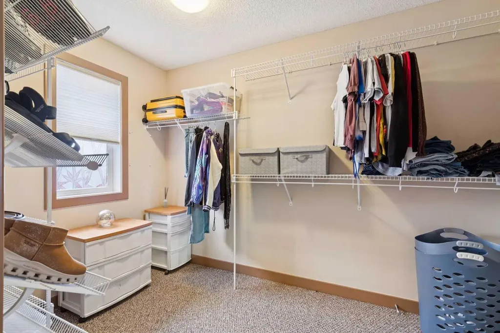 47 Silverado Skies Manor SW Calgary AB T2X 0K3