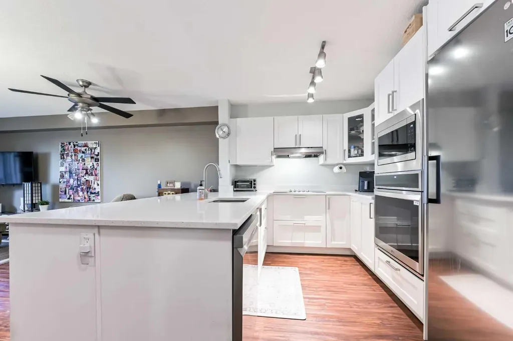 630 8 Avenue SE Calgary AB T2G 5T2