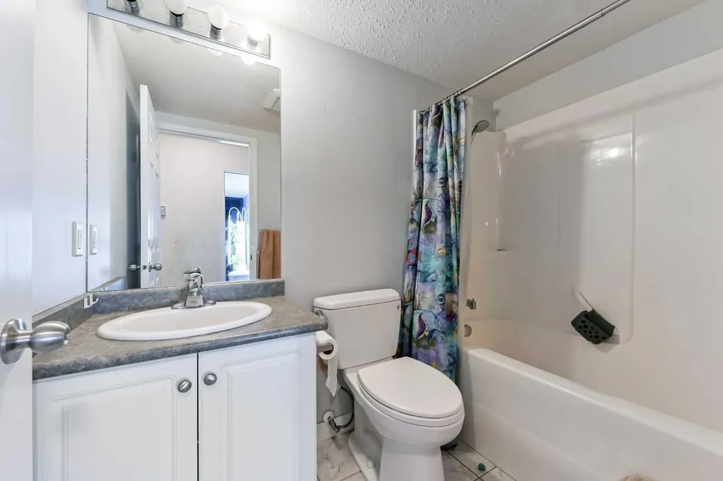 630 8 Avenue SE Calgary AB T2G 5T2