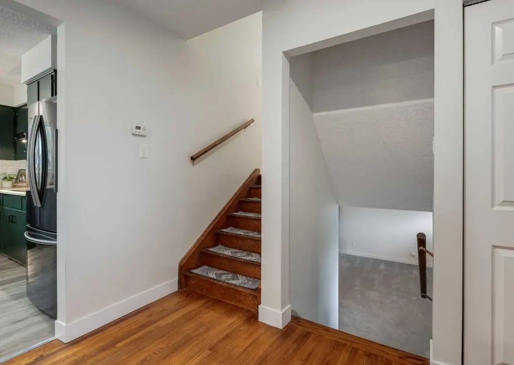 182 Fyffe Road SE Calgary AB T2H 1C1