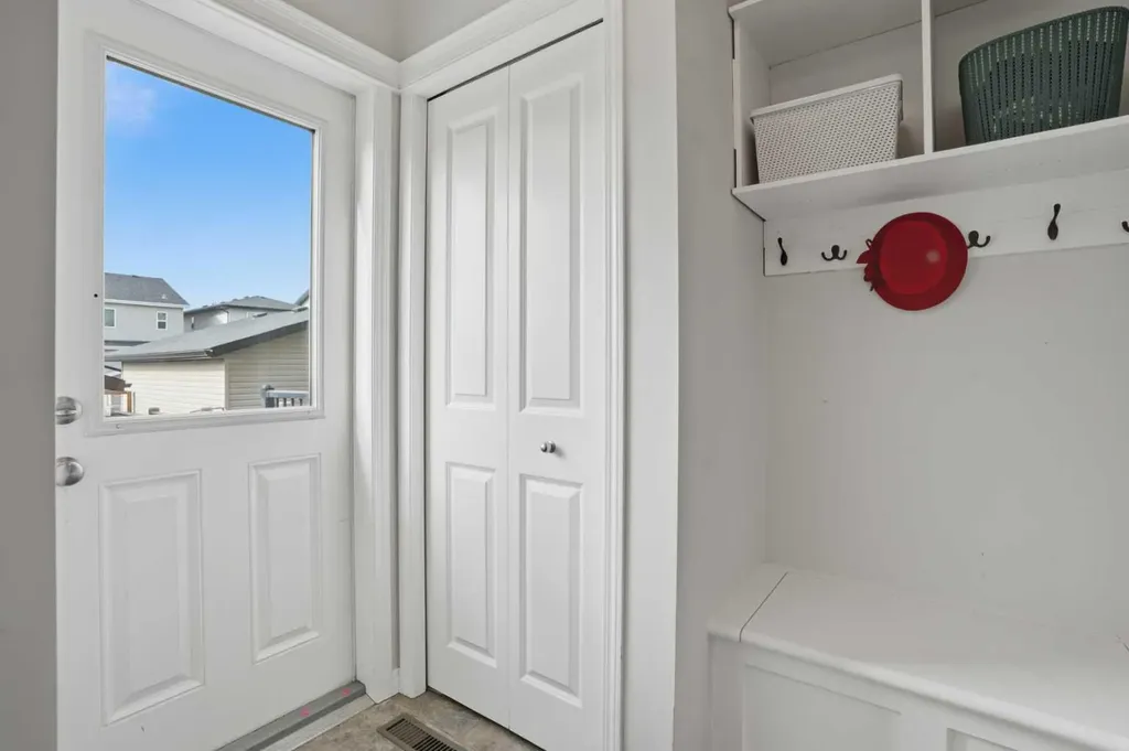 2116 Reunion Square NW Airdrie AB T4B0Y9