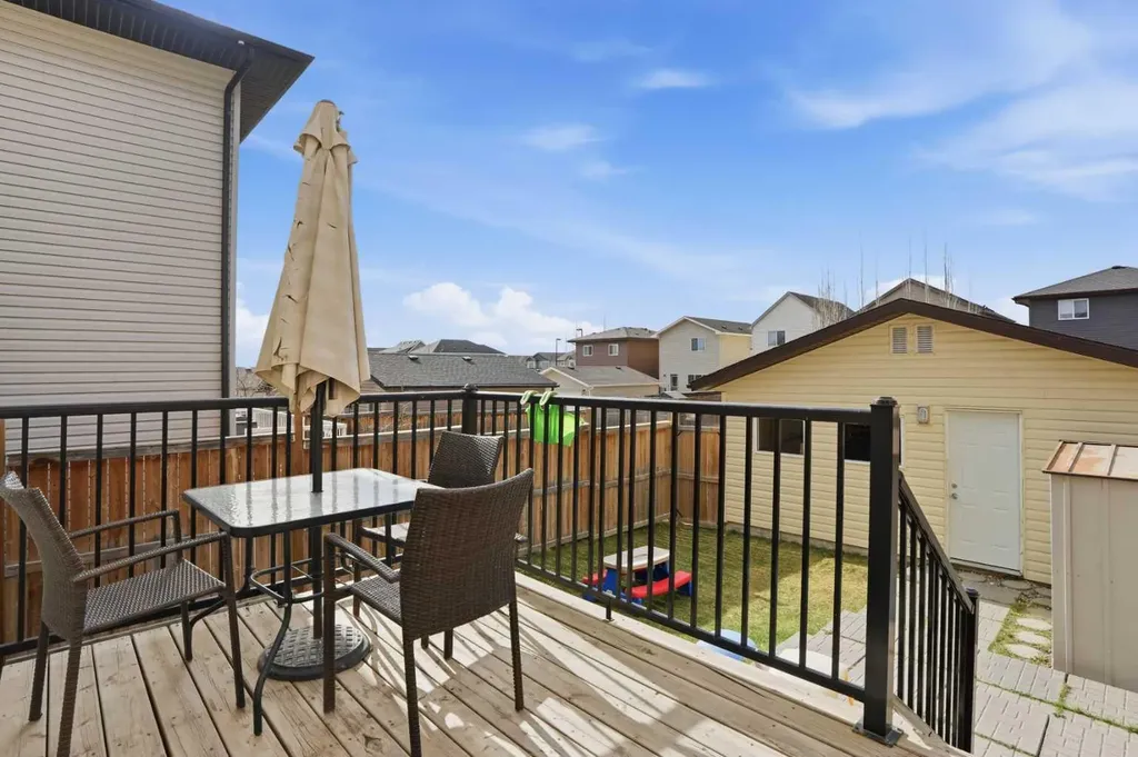 2116 Reunion Square NW Airdrie AB T4B0Y9
