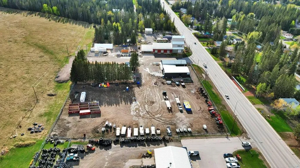1101 Main Avenue Sundre AB T0M 1X0