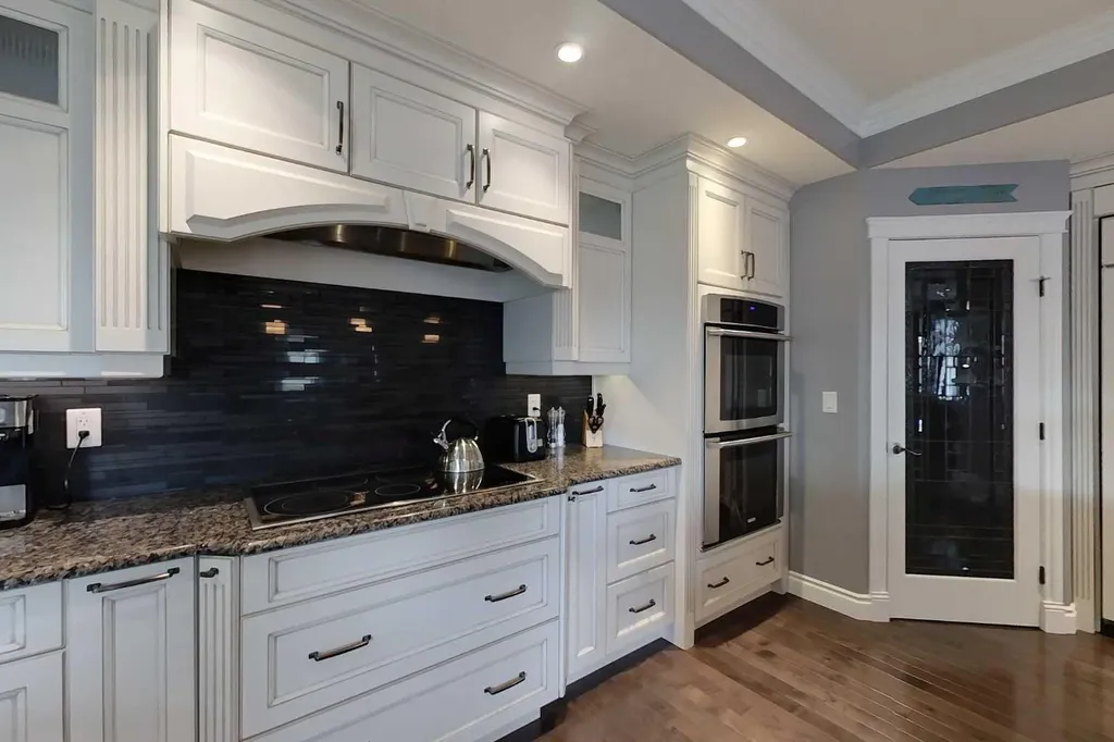 701 9 Street SE Slave Lake AB T0G 2A3