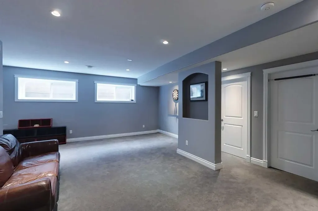 701 9 Street SE Slave Lake AB T0G 2A3