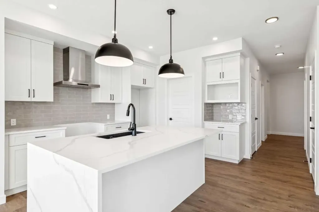 23 Verdure Gate SW Calgary AB T2Y1C4