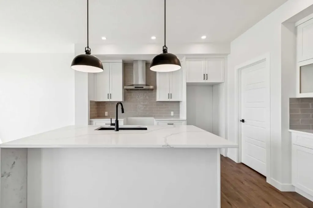 23 Verdure Gate SW Calgary AB T2Y1C4