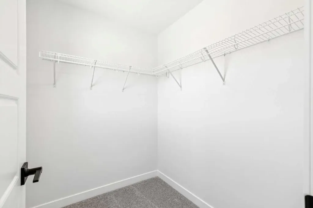 23 Verdure Gate SW Calgary AB T2Y1C4