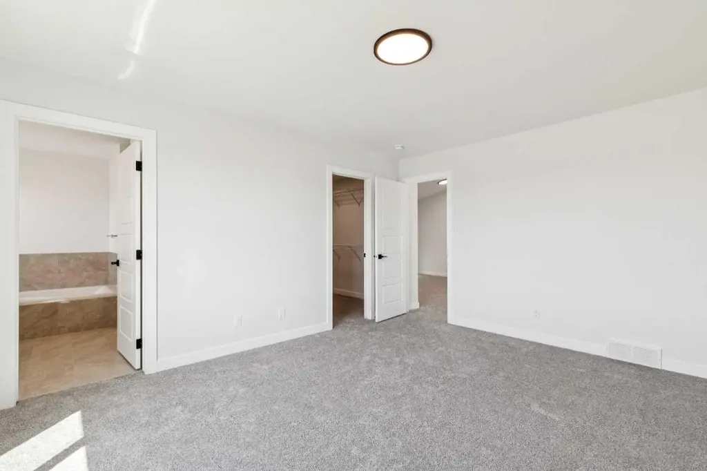 23 Verdure Gate SW Calgary AB T2Y1C4
