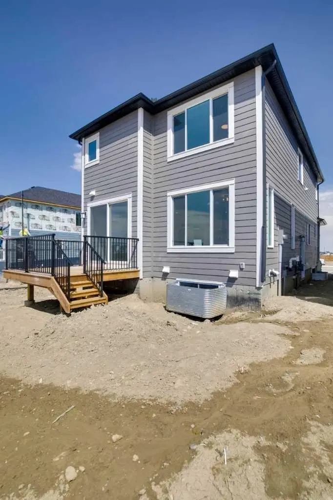 23 Verdure Gate SW Calgary AB T2Y1C4