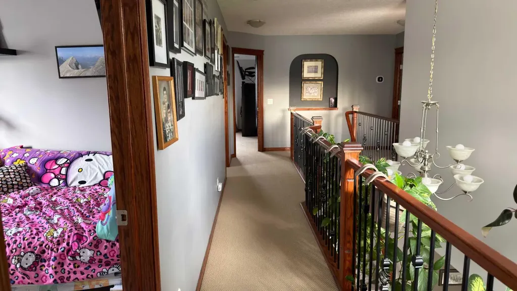 123 Hawkmere View Chestermere AB T1X 1T7