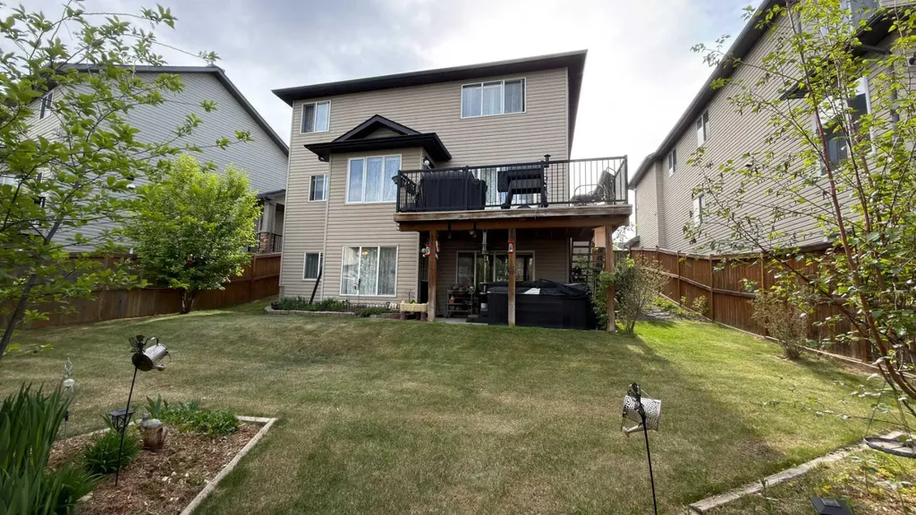 123 Hawkmere View Chestermere AB T1X 1T7